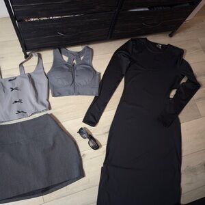 Women's Black Long-Sleeve Bodycon Midi Dress